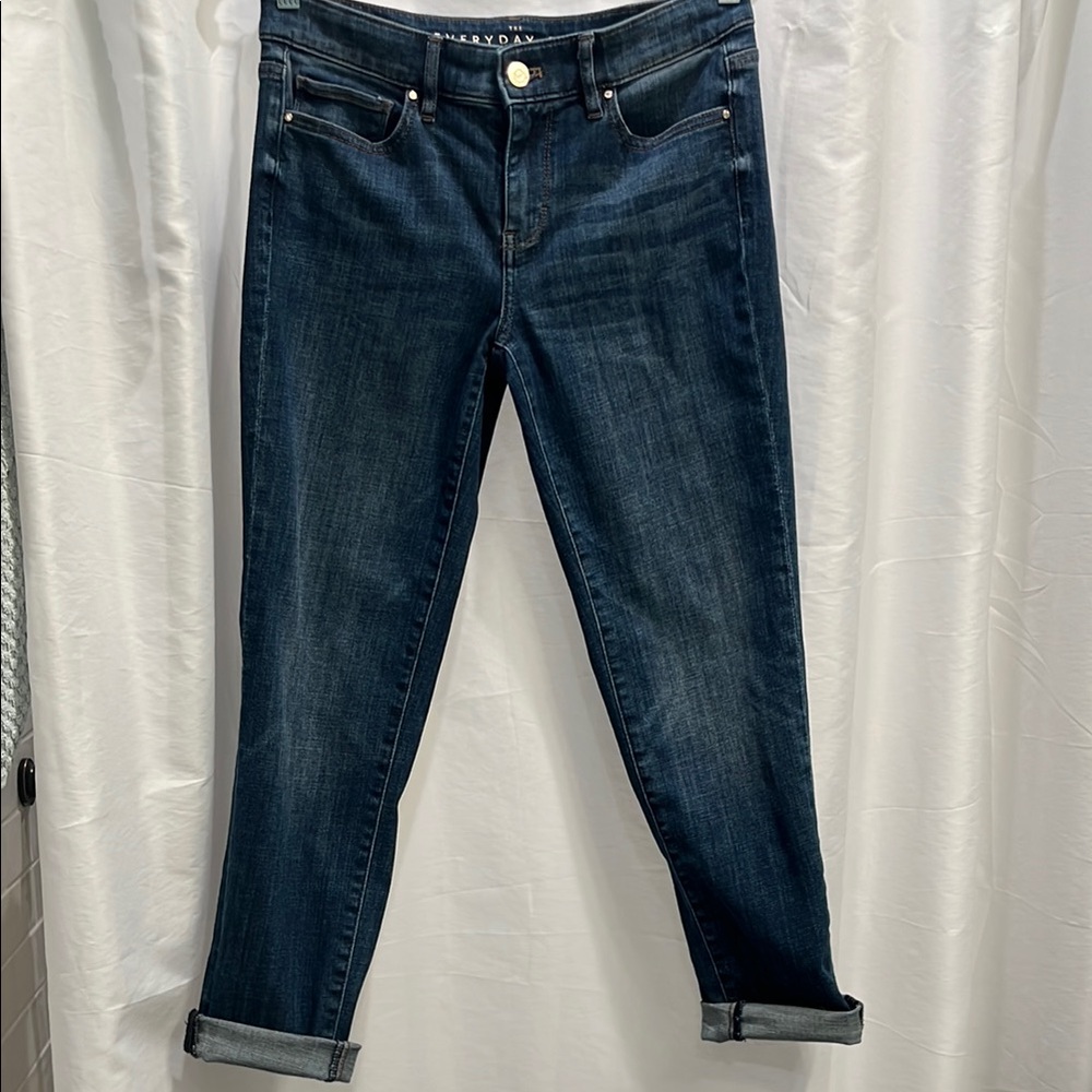 Dark Blue Cropped Ankle Jeans with Slim Fit